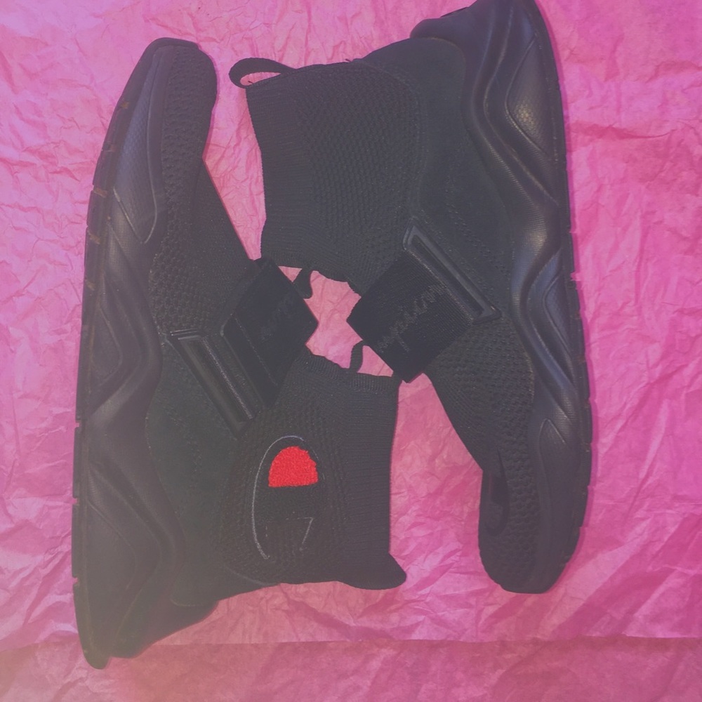 Champion Boys Size 4 RF Mid Basketball Shoes